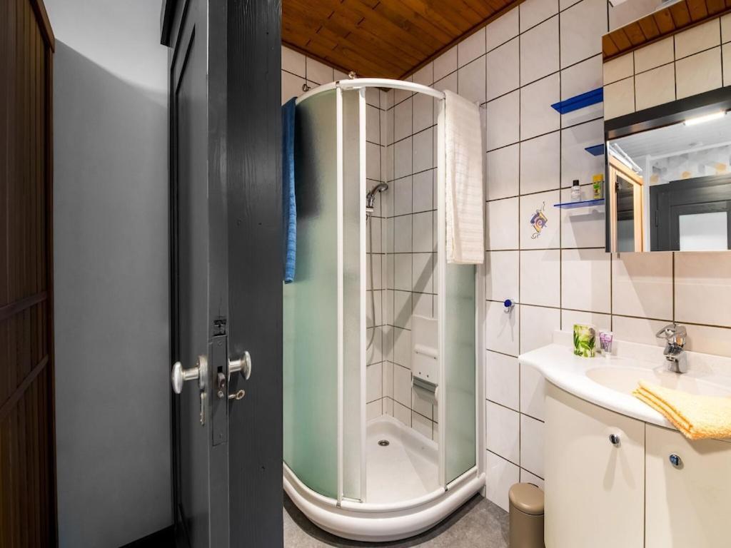 Atmospheric Holiday Home In B Llingen With Infrared Sauna Bullange Zewnętrze zdjęcie