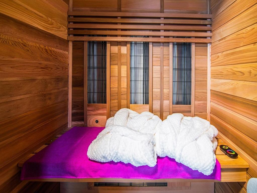 Atmospheric Holiday Home In B Llingen With Infrared Sauna Bullange Zewnętrze zdjęcie